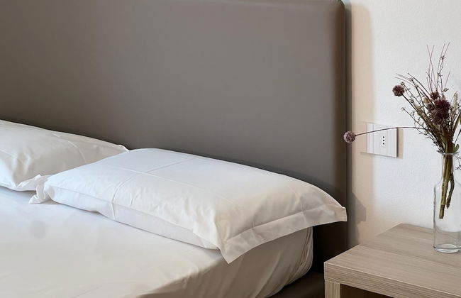 Bernina Suites -2min walk to Bernina Exp - Photo 7