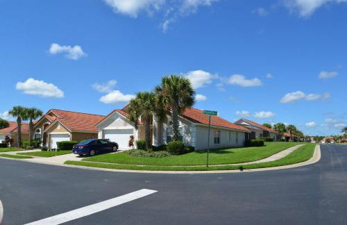 Beautiful villa near Disney and Universal in Orlando - Photo 5