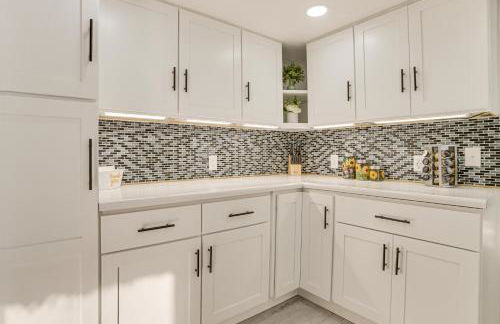 1 Mi to Otsego Lake Pet Friendly Family Home - Foto 10