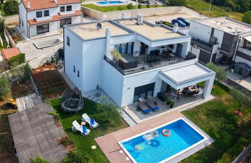 Modern apartment Ana with Jacuzzi and Pool - Foto 41