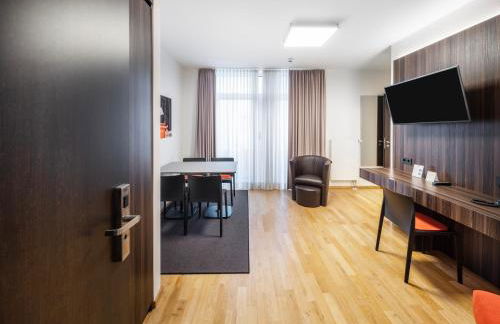 sevenDays Hotel BoardingHouse - Photo 40