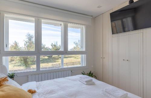 FIRST LINE SEA VIEWS - Club & Pool & Parking by ALOHA Bilbao - Photo 17