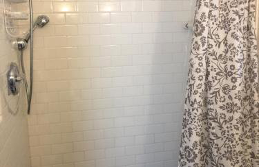 Whirlpool Cottage - Foto 17