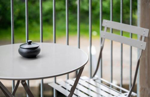 Cityfront Luxe Apt Near City Centre Facing Etihad & Coop Live, Free Parking - Foto 28