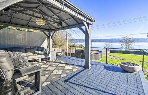 Puget Sound Cabin with Hot Tub and Water Views! - Foto 1