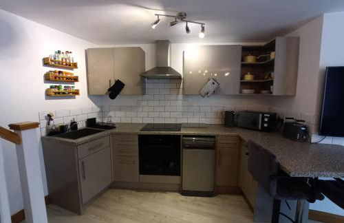 Entire modern cottage close to beach - Pet friendly - Photo 4