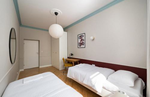 Hala Mirowska Spacious Apartment by BookingHost - Photo 6