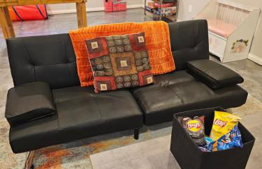 Louisville Getaway Bourbon Trail, Zoo, & More! - Photo 2