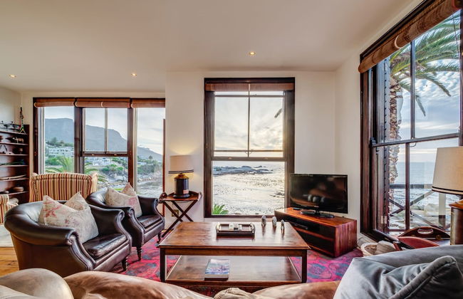 Colonial-style Apartment w Views Pool Area CBT Lodge - Photo 10