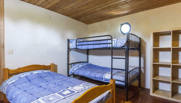 Boat Getaway Near Lake - Foto 3, Habitación