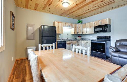 Cozy Lake Wissota Escape with Community Dock! - Foto 7