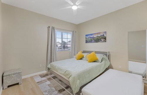 Sparkling Saltwater Pool - Spa - Firepit - WiFi - 4BR 3BA - Near Top Golf Courses - Foto 49