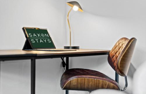 Spacious 6-bedroom house - 3 parking spaces - Superfast Wi-Fi - Close to M5 - Long-stay rates! - Foto 30