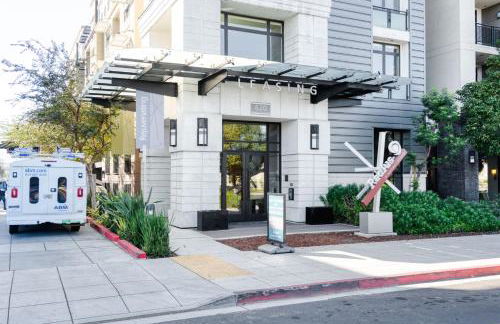 Blueground Centennial pool nr Red Morton Park SFO-852 - Foto 31