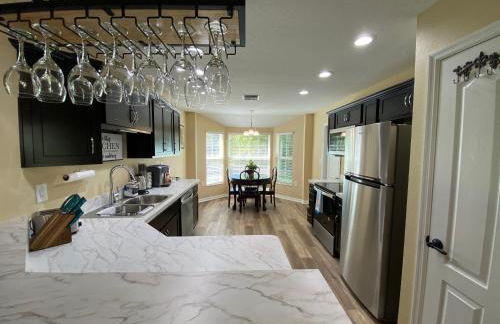 Sundance' Acres Peaceful and Private New House with Hot Tub and Fire Pit - Photo 22