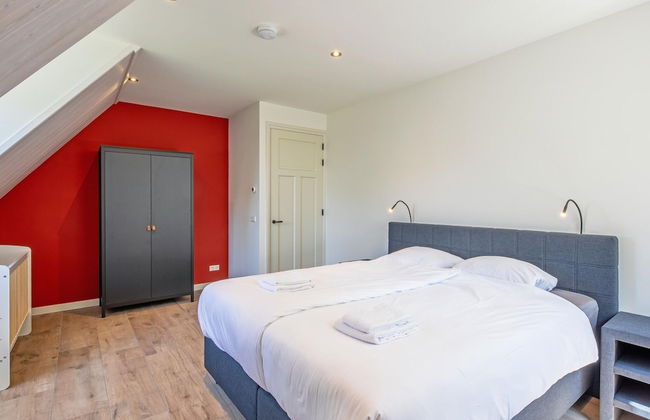 Villa on Texel Near Wadden Sea & Bird Area - Photo 3