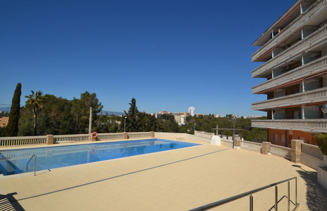 1 bedroom Apartment in Salou with swimming pool and garden - Photo 19