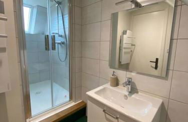 Appartement chaleureux - Clim réversible - Meublé A-Z - Foto 7