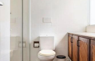 Car in the garage and everything on foot. - Photo 6