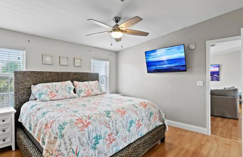 Near Beach Hot Tub Pet-Friendly - Foto 55