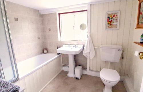 Secluded 16th Century Farmhouse with private grounds - Foto 10