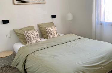 2 pièces, moderne et lumineux avec piscine en résidence privée - Photo 9