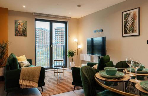 Jungle Luxe Retreat, 2Bed 2Bath Leeds, Center & Stadium - Foto 16
