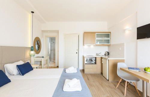 Eltina Hotel - Photo 58