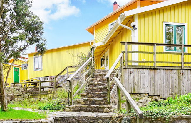 9 Person Holiday Home in Fiskebackskil - Foto 1