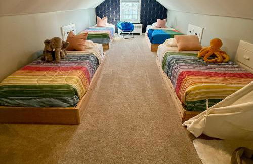 Cheerful 3bd Cape feet from beach, river access - Foto 30