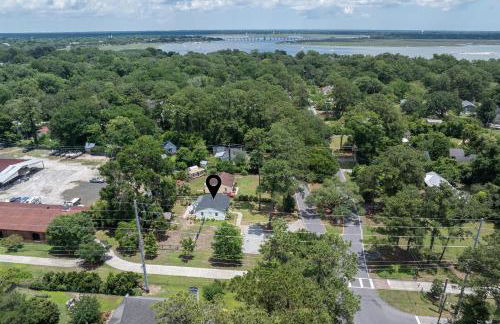 Cozy 3-Bedroom Retreat in Charming Beaufort, SC - Foto 32