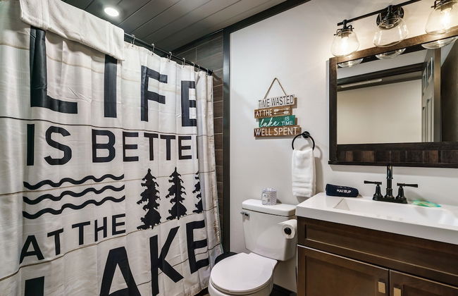 The Lodge at Lakeside - Photo 33