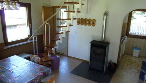 Ferienhaus mit Kamin , Terrasse und Aussensauna - Foto 5