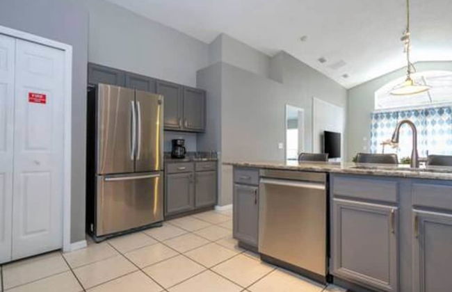 Amazing 5 BR w Game Room Minutes From Disney - Foto 17