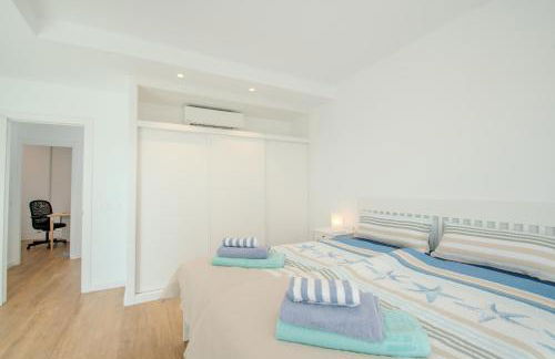 Serena Villa 38 - Heated pool, Sea Views, AC, High Speed Internet - Photo 4