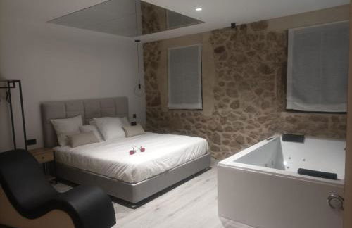 The Romantic Loft - Photo 16