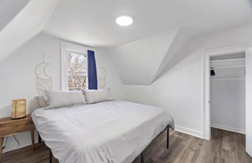 Cozy Gem in the Heart of East Rock with FREE Parking near Yale and DT - Foto 6