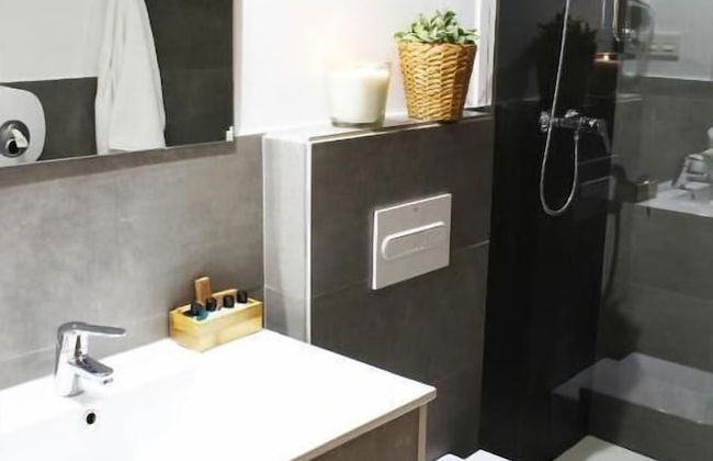 Nest Flats Granada - Photo 52