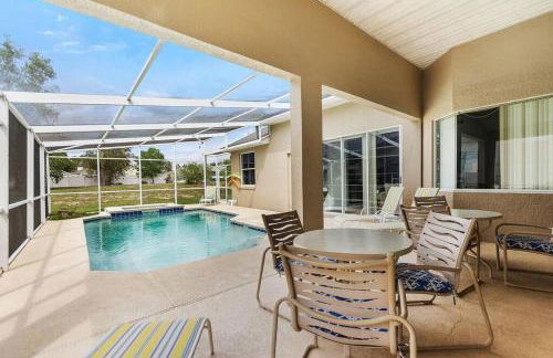 Spacious Disney Themed 5Bed Villa! Private Heated Enclosed Pool/Spa/BBQ! - Photo 28