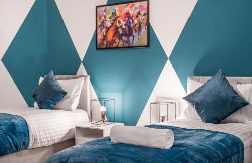 The Jockey Suite-Newmarket High Street-Two Double Bedroom Apartment - Foto 23