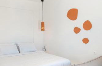 PANORMOS ART Beachfront Suites - Photo 11