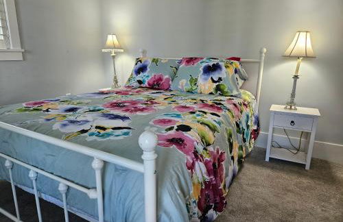 Low Country Cottage in Beautiful Habersham - Photo 48