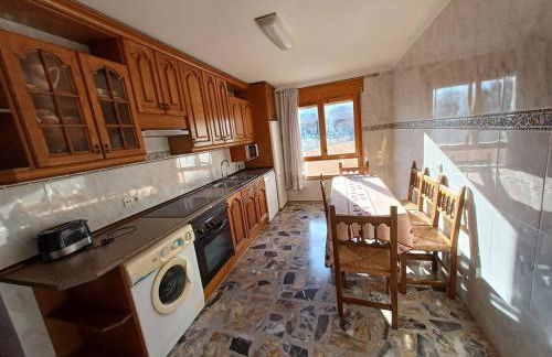 Casa Rural Apartamentos Sol ideal para familias . - Photo 21