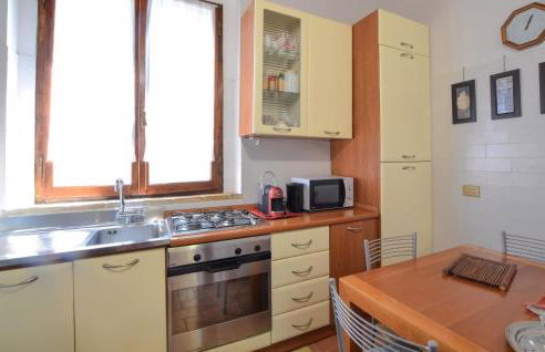 Pet Friendly Home In Frazione Mercatello - Foto 32