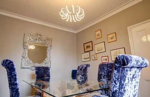 Seashell House with SEA VIEWS and FREE GYM POOL PASS - Photo 11