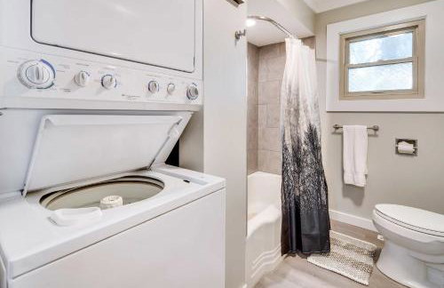 Bright Brevard Home Near Downtown and Trails - Foto 20