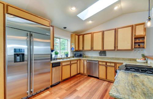 Port Townsend Home Spacious Yard and Mountain Views - Foto 6