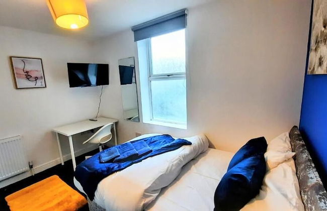 Stay Sleep Rest-Burford Road - Photo 14