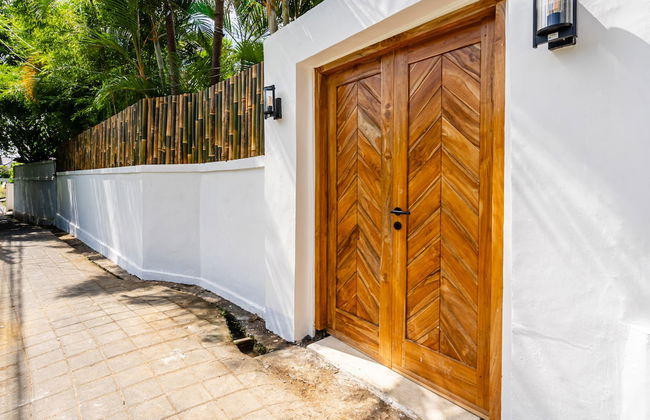 Udara by EVDEkimi - Spacious 4BR Pool villa with Lush garden at Artistic Center of Ubud - Foto 64