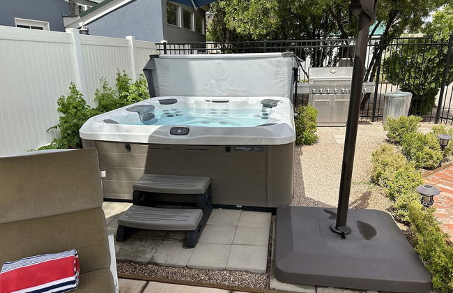 The Cottage @ 241 North - Foto 35